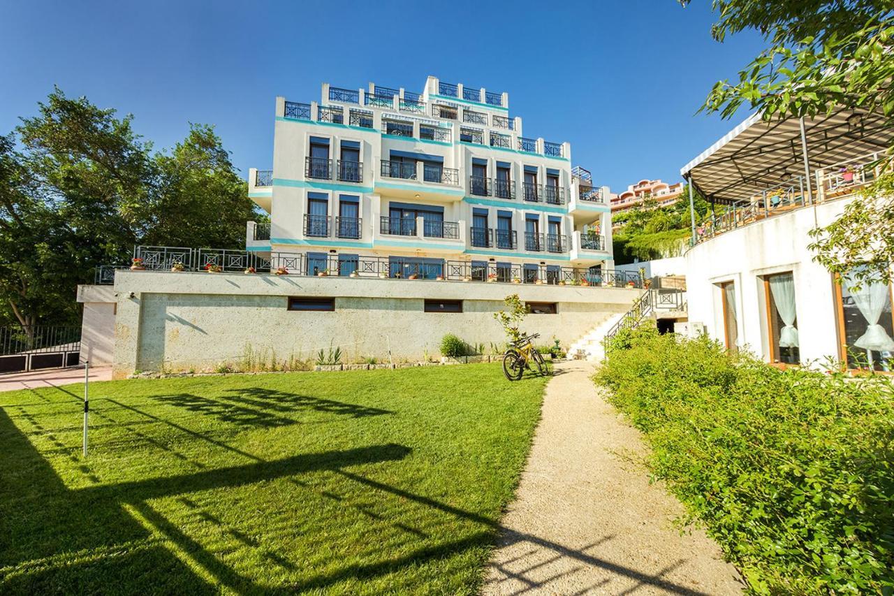 Aparthotel Prostor Kavarna ภายนอก รูปภาพ